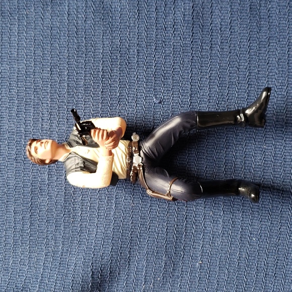 Star Wars Han Solo Hallmark Ornament - Picture 4 of 7